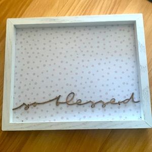 Cute never used photo frame. Perfect for your room or desk.